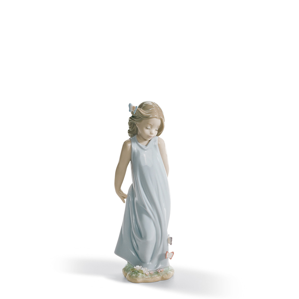 Статуэтка "Подружка мотыльков" 21 x 8см серии Childhood & Fairy Tales "Sweet Moments" Lladro