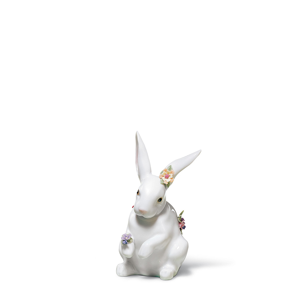 Статуэтка "Сидящий кролик с цветами" 14 x 9см серии Animal Kingdom "In the forest" Lladro