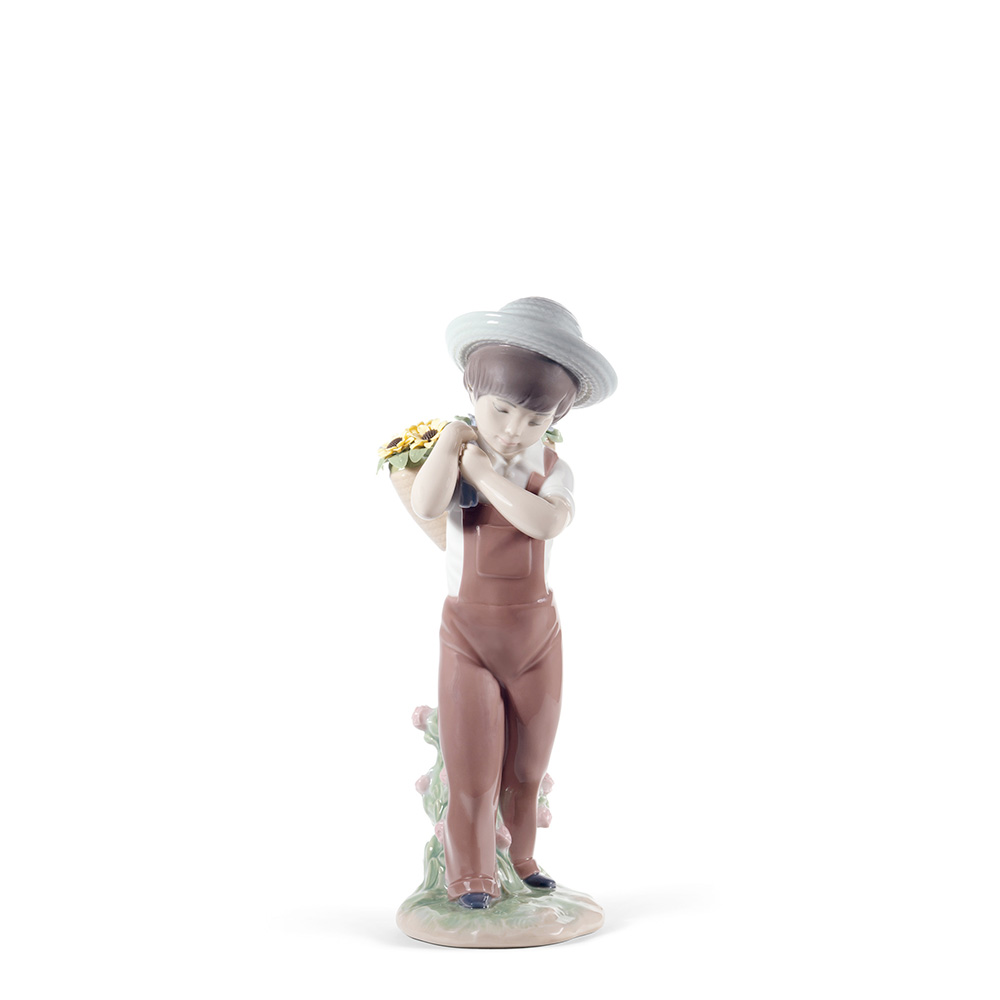 Статуэтка "Цветы в корзинке (60 лет)" 23 x 8см от Childhood & Fairy Tales "In my garden" Lladro